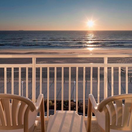 Courtyard Virginia Beach Oceanfront / North 37Th Street Hotel Exterior foto