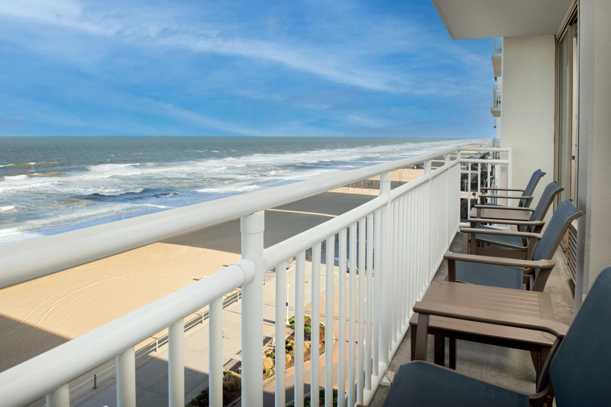 Courtyard Virginia Beach Oceanfront / North 37Th Street Hotel Exterior foto